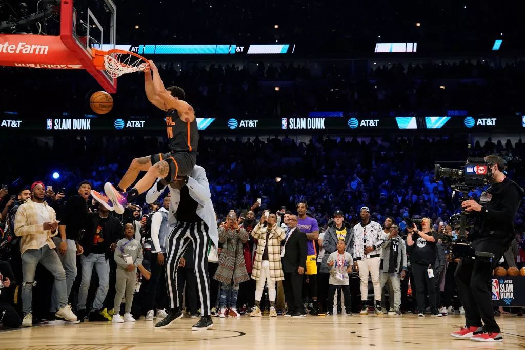 分别摘得桂 分别摘得桂