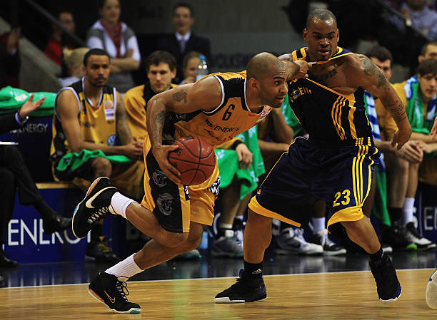 期坚持的策 期坚持的策