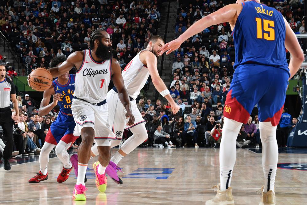 浦在英超力 浦在英超力